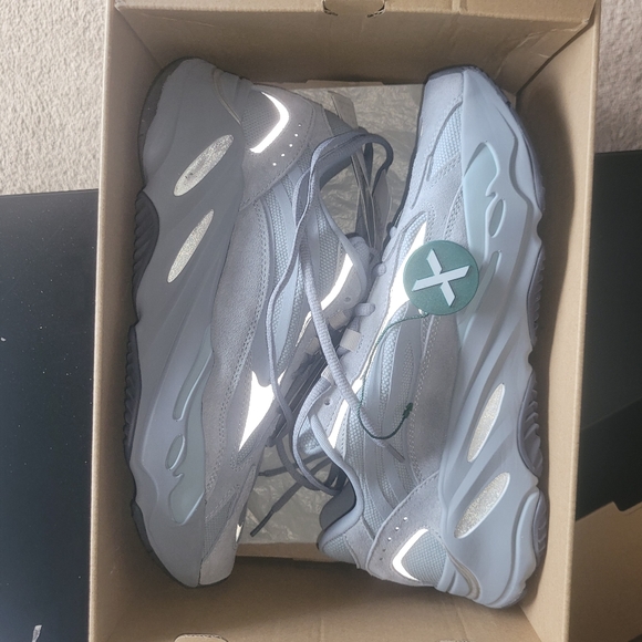 Yeezy Boost 700--Size.11--Color:Hospital Blue